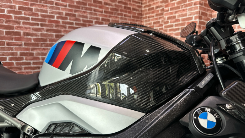 BMW M 1000 R (25MY)